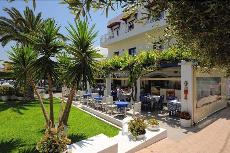 Aparthotel Sergiani Garden 2*